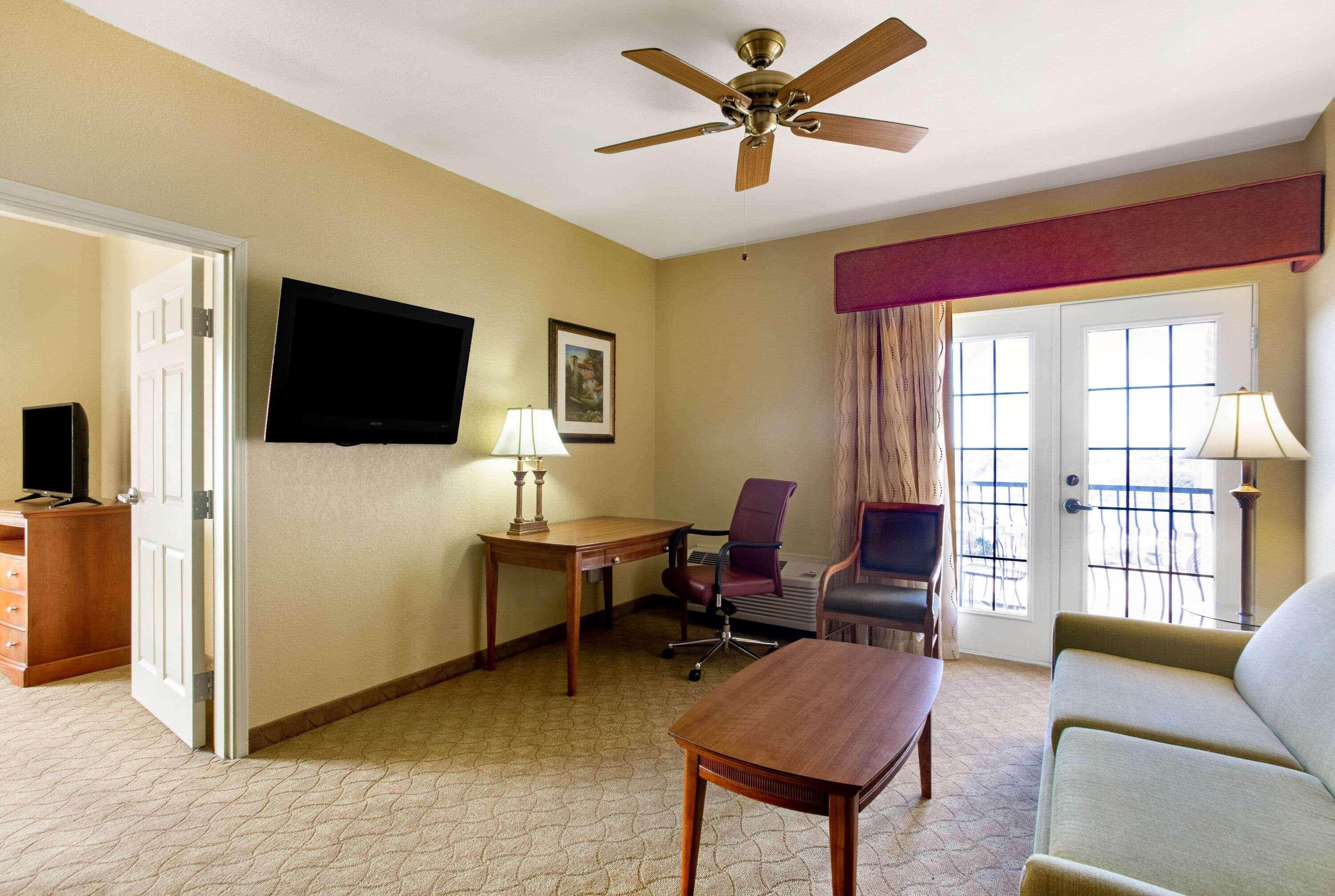 La Quinta By Wyndham Marble Falls Extérieur photo