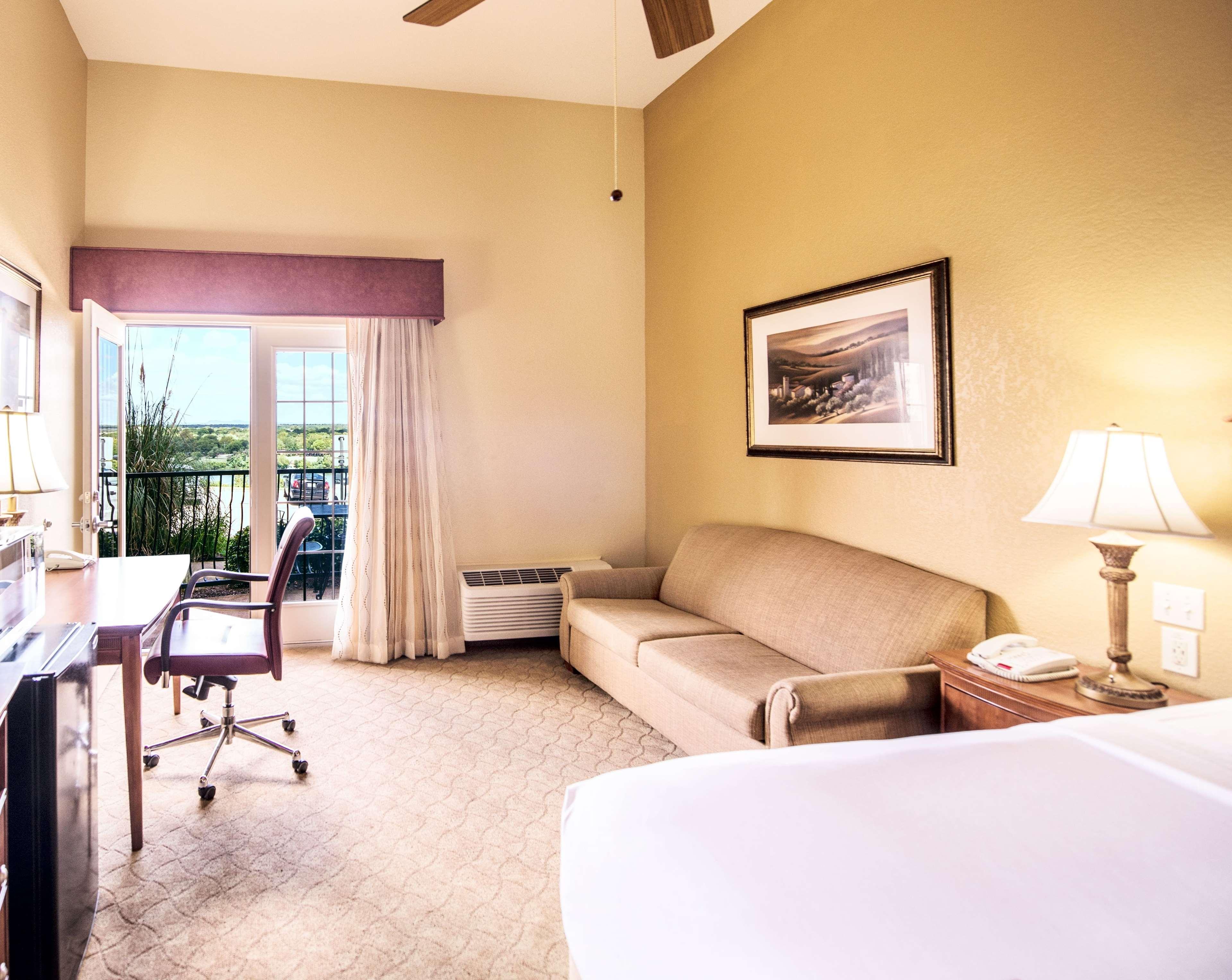 La Quinta By Wyndham Marble Falls Extérieur photo