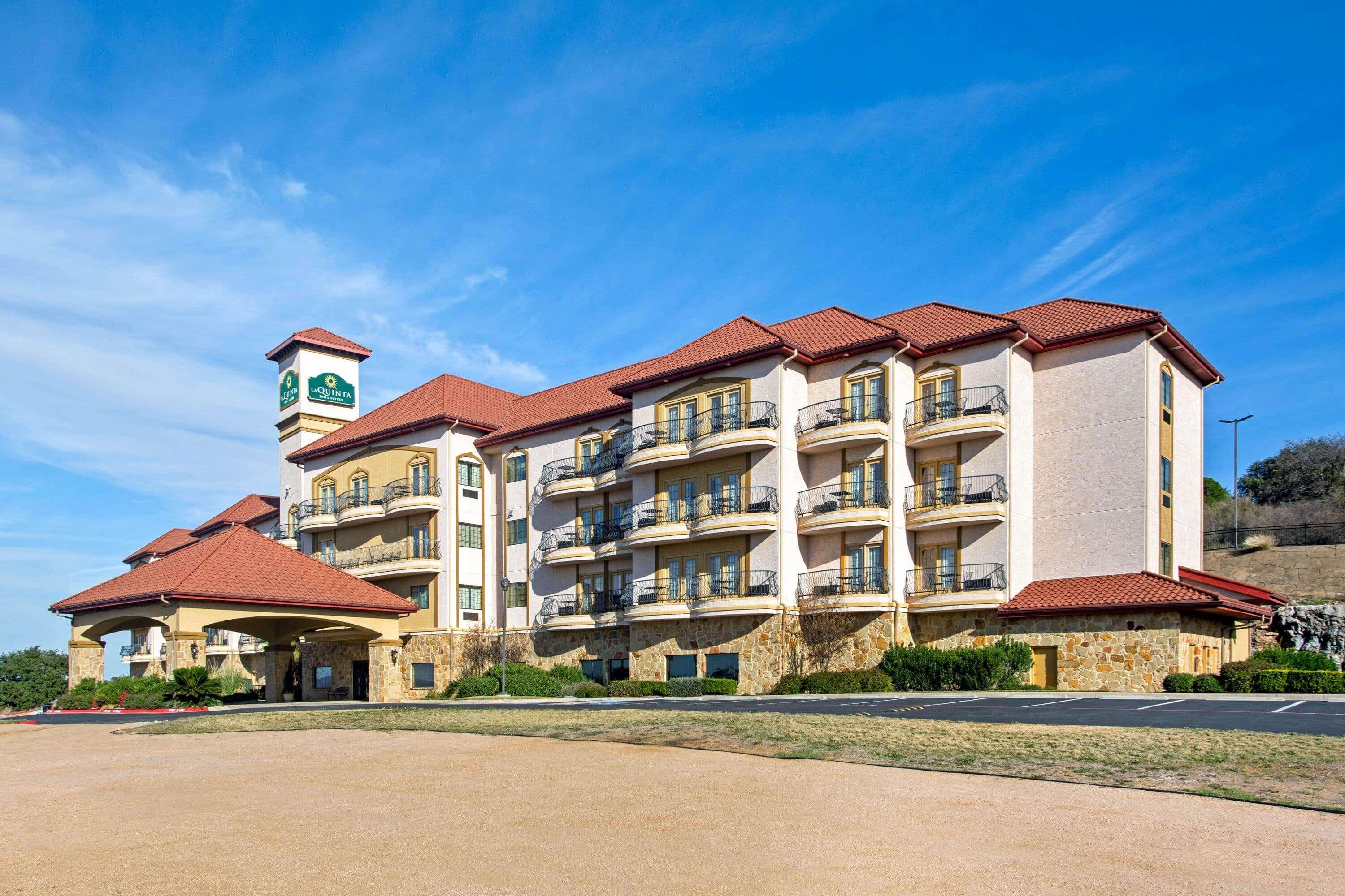 La Quinta By Wyndham Marble Falls Extérieur photo