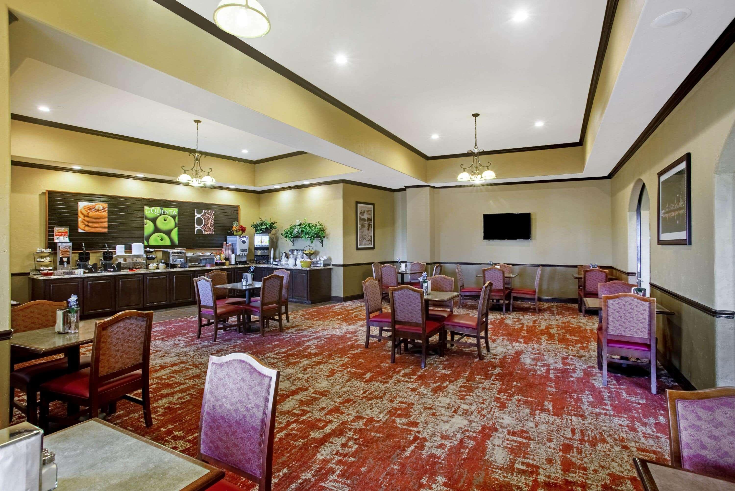 La Quinta By Wyndham Marble Falls Extérieur photo