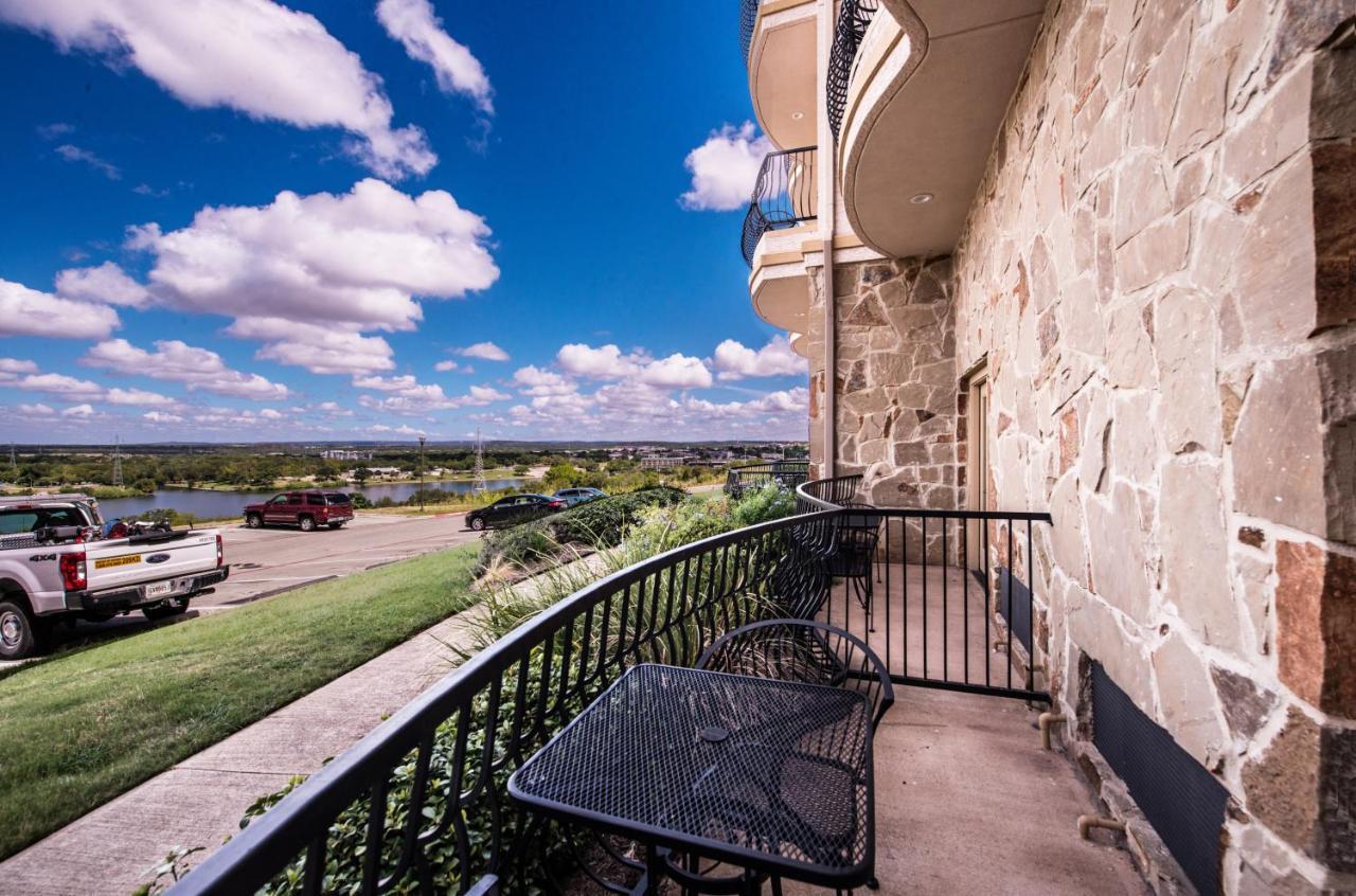 La Quinta By Wyndham Marble Falls Extérieur photo